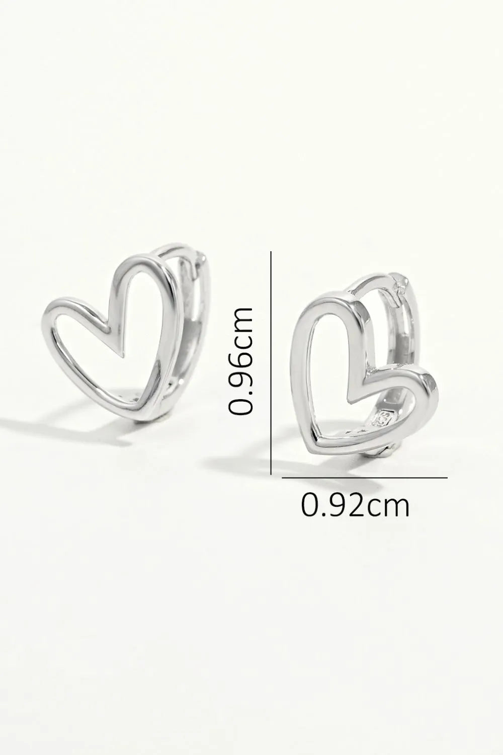 アクセサリー HEART SILVER EARRINGS 925 Sterling Silver Heart Shape Earrings – TBD